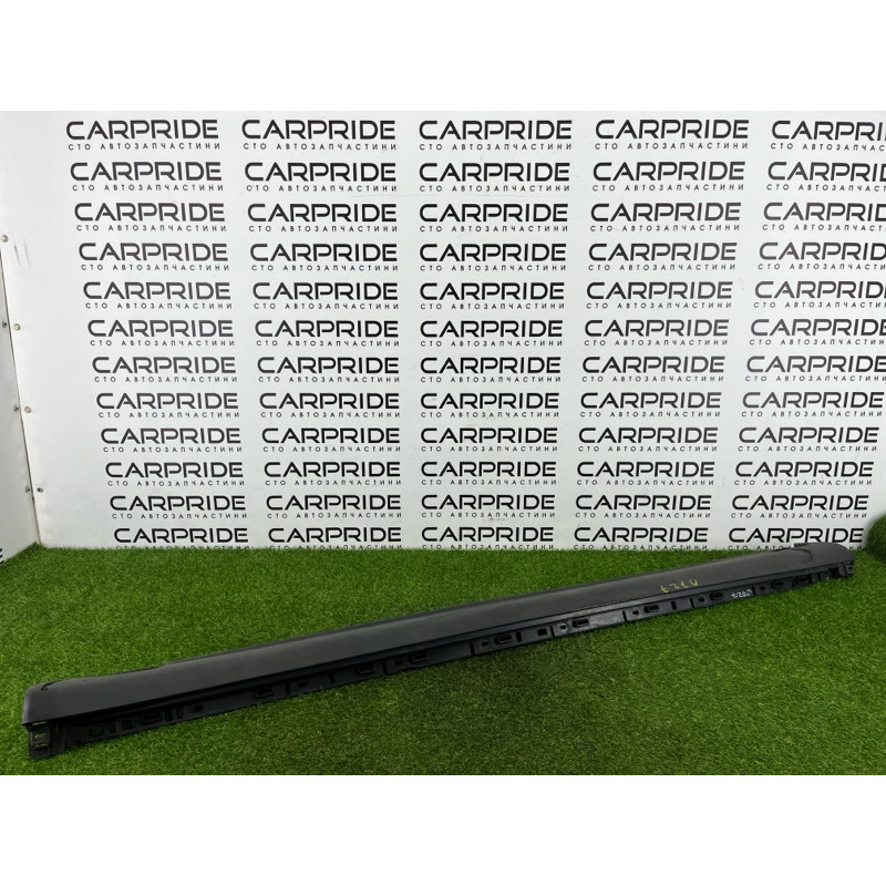 Накладка на поріг (кузов і елементи) PORSCHE CAYENNE 958 2012 4.8 95850262100GRV