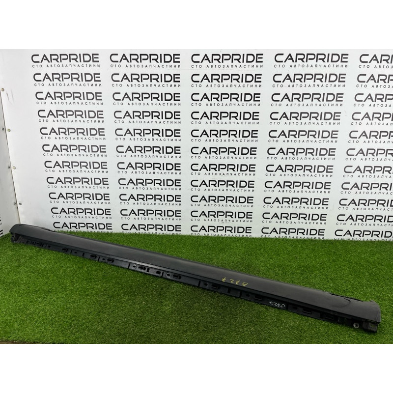 Накладка на поріг (кузов і елементи) PORSCHE CAYENNE 958 2012 4.8 95850262100GRV