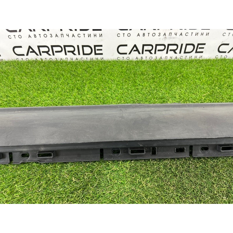 Накладка на поріг (кузов і елементи) PORSCHE CAYENNE 958 2012 4.8 95850262100GRV