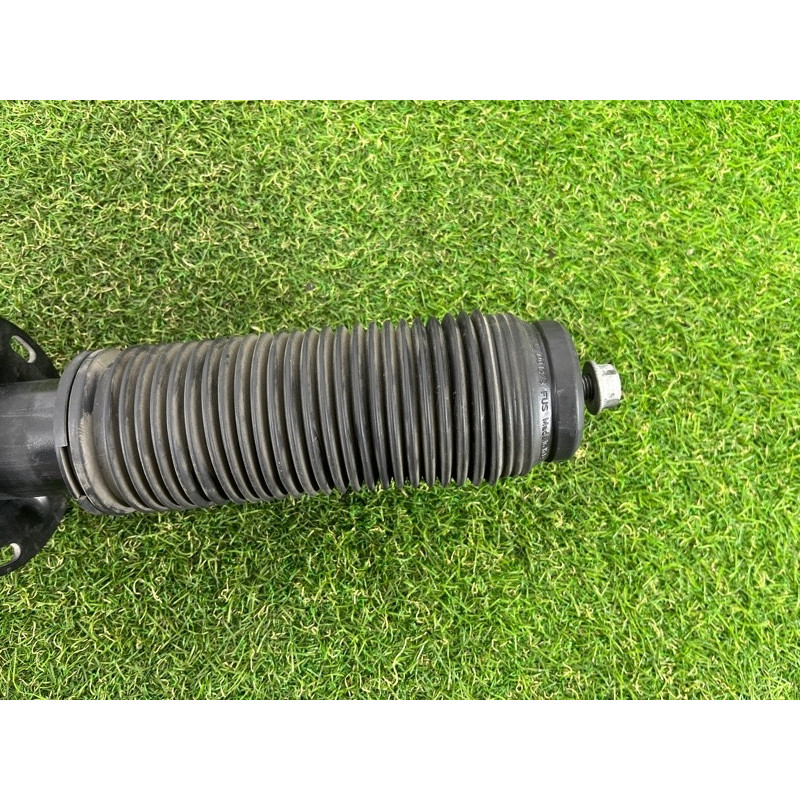 Амортизатор (подвеска) PORSCHE CAYENNE 958 2013 3.6 95833305100