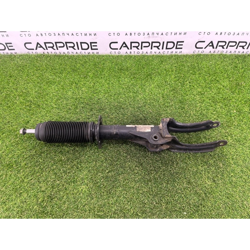 Амортизатор (подвеска) Volkswagen Touareg NF 2012 3.6 7P6413031H