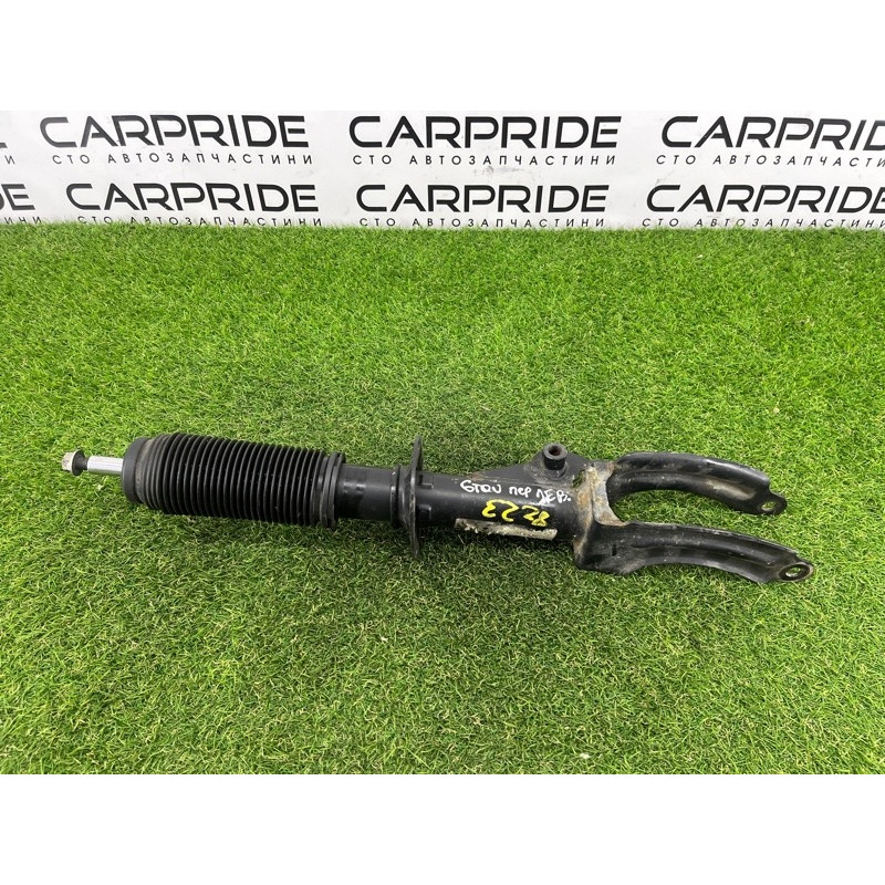 Амортизатор (подвеска) Volkswagen Touareg NF 2012 3.6 7P6413031H