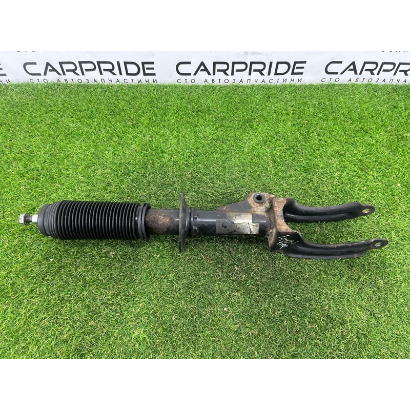 Амортизатор (подвеска) Volkswagen Touareg NF 2011 3.6 7P6413032AJ