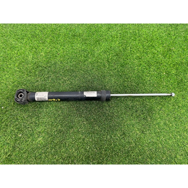 Амортизатор (подвеска) AUDI A4 B8 2012 2.0 TFSI 8K0513035K