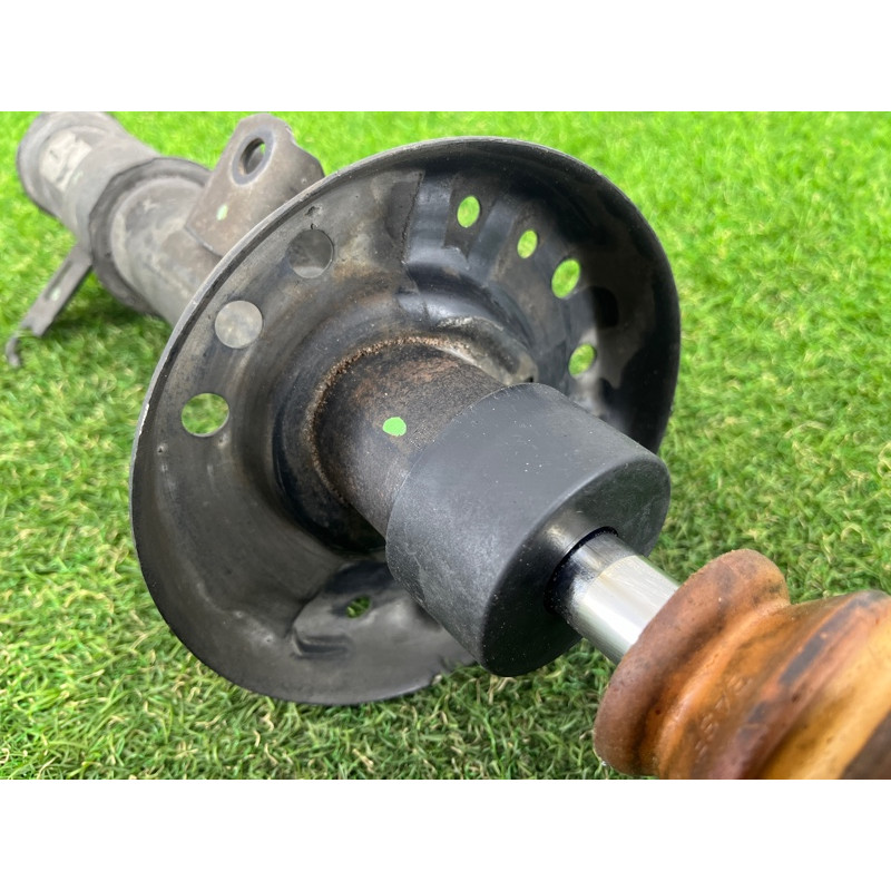 Амортизатор (подвеска) CHEVROLET Cruze J300 2011 1.4 23483696