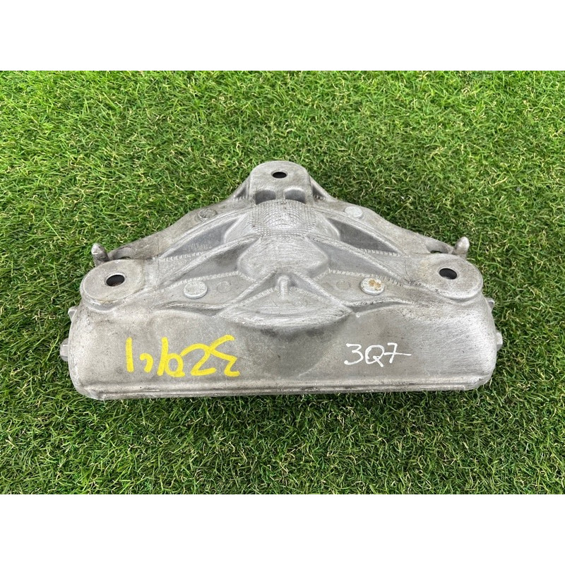 Кронштейн опоры амортизатора (подвеска) AUDI Q7 4L 2007 3.6 7L0412391D