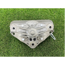 Кронштейн опоры амортизатора