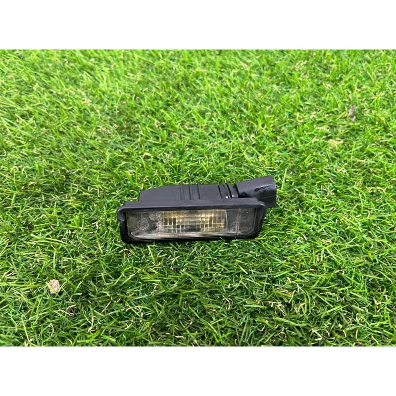 Плафон подсветки номера (оптика) PORSCHE CAYENNE 958 2013 3.6 95863162000