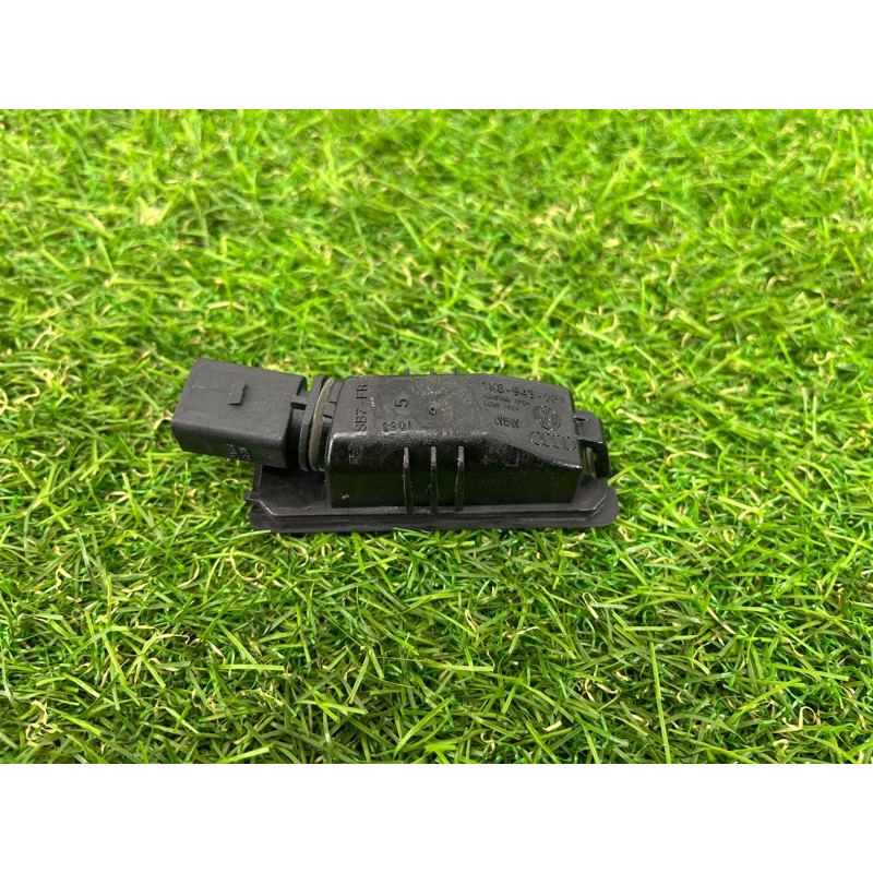 Плафон подсветки номера (оптика) PORSCHE CAYENNE 958 2013 3.6 95863162000