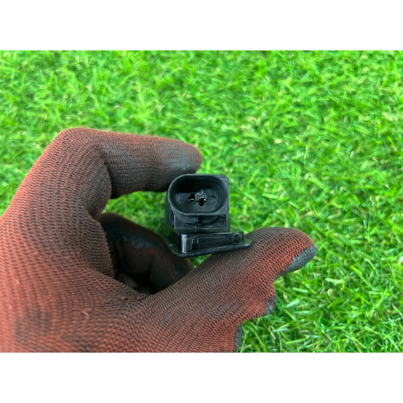 Плафон подсветки номера (оптика) PORSCHE CAYENNE 958 2013 3.6 95863162000