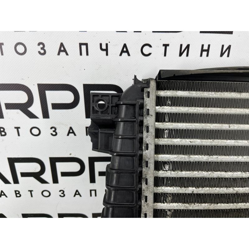 Інтеркулер (система охолодження) Volkswagen Amarok 2H 2012 2.0 tdi 2H0145804D