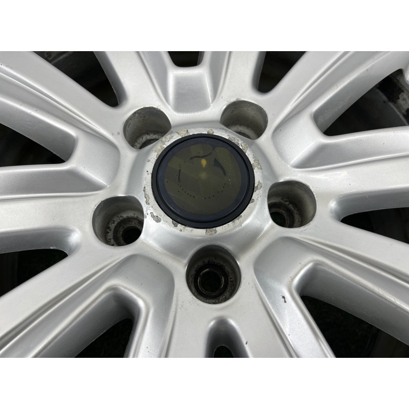 Комплект дисков 5x120 R18 7,5Jx18H2 ET45 (диски на авто) Volkswagen Amarok 2H 2012 2.0 tdi 2H0601025B8Z8