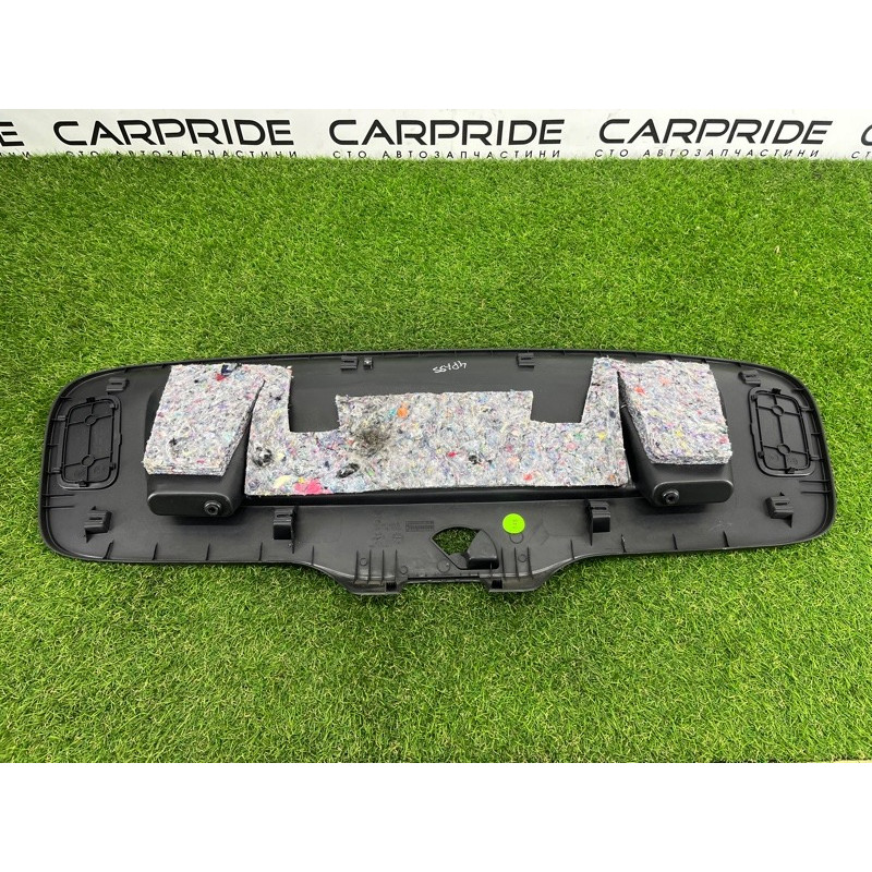 Обшивка крышки багажника (салон) Volkswagen Passat B7 2016 1.8 561867605D82V