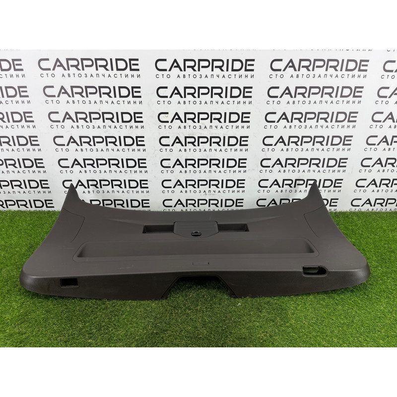Обшивка крышки багажника (салон) Volkswagen Touareg NF 2012 3.0 7P6867601B3G4