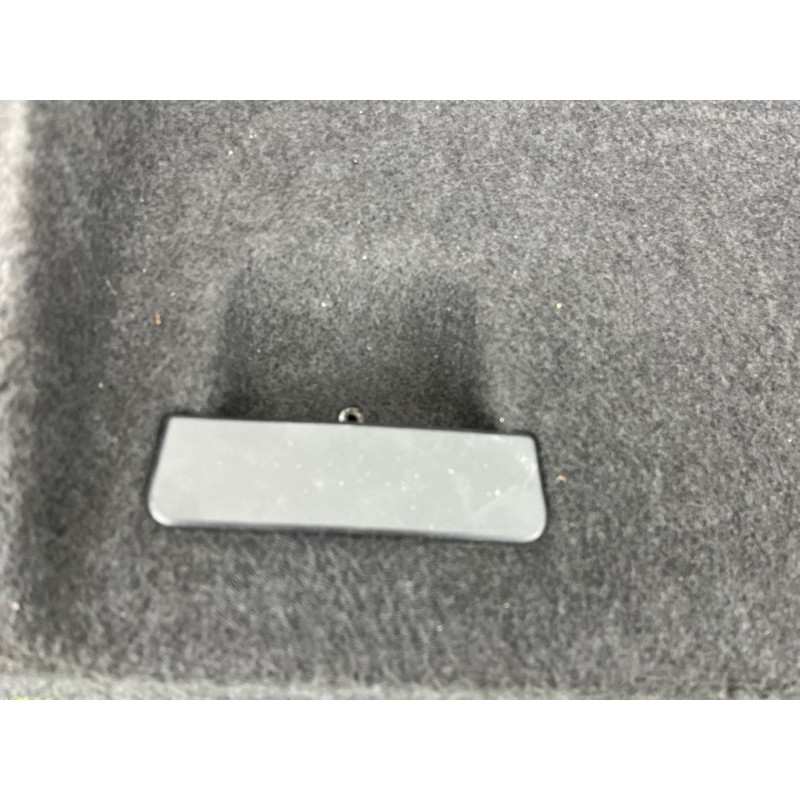 Обшивка крышки багажника (салон) AUDI A4 B8 2012 2.0 TFSI 8K5867975BCA9