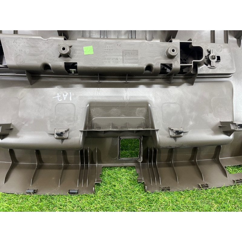 Обшивка кришки багажника (салон) AUDI A7 4G 2013 3.0 CGXB 4G8867979ADL2