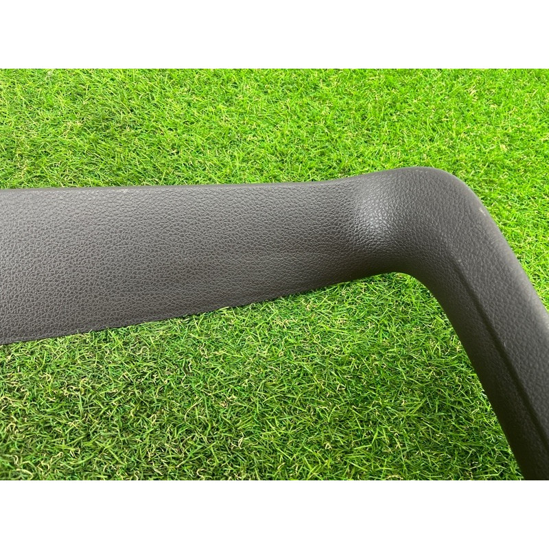 Обшивка крышки багажника (салон) Volkswagen Touareg NF 2012 3.6 7P68676033G4