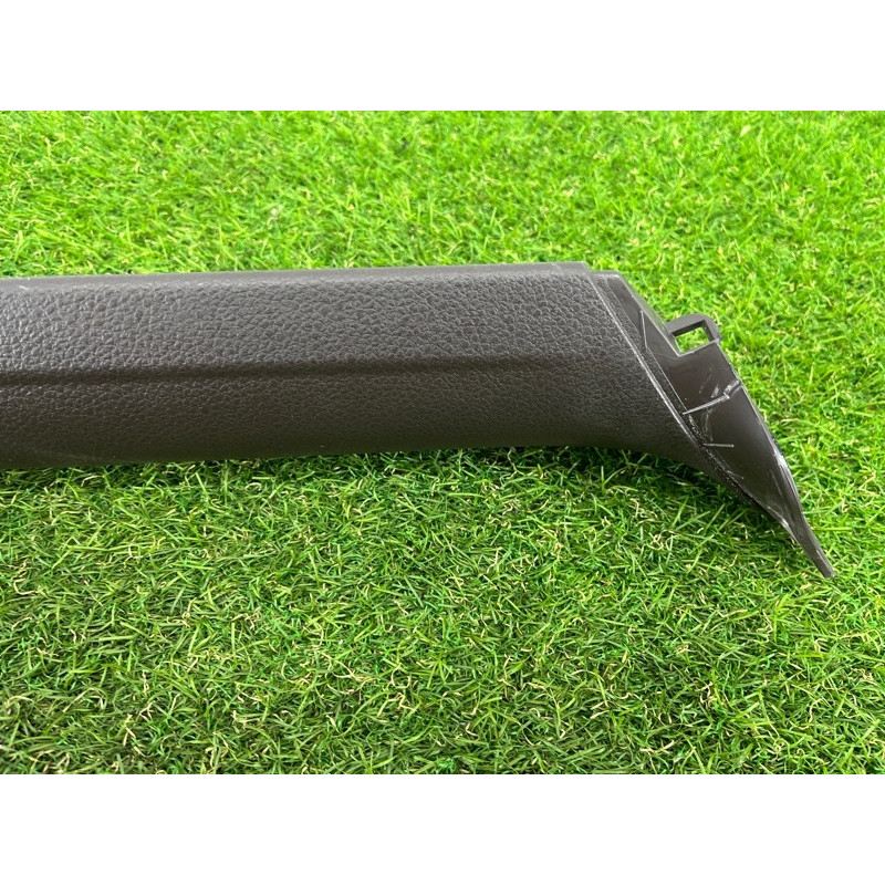 Обшивка крышки багажника (салон) Volkswagen Touareg NF 2012 3.6 7P68676033G4