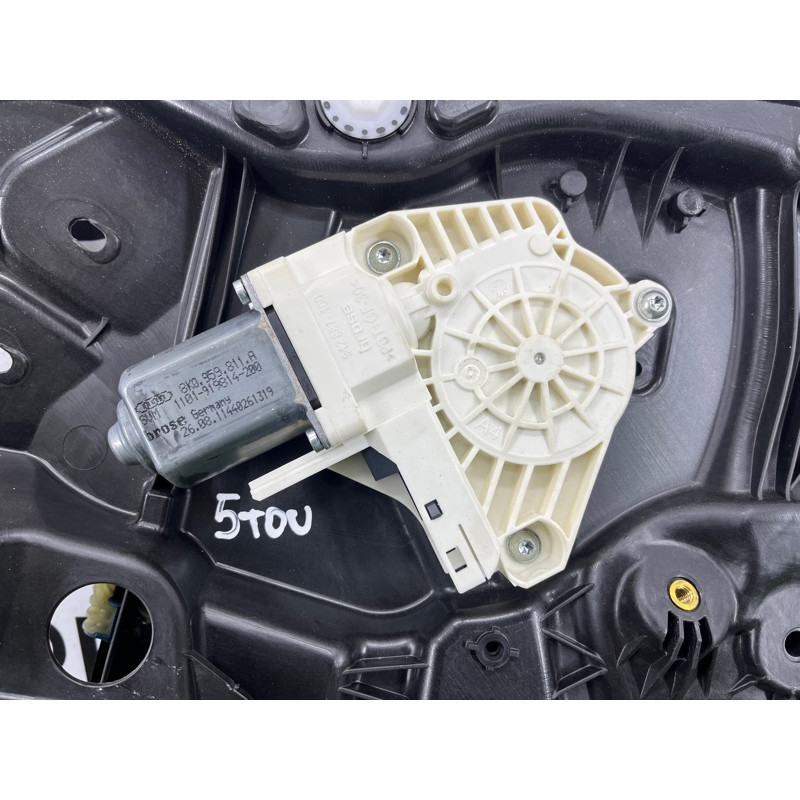 Механизм стеклоподъемника с мотором (кузов и элементы) Volkswagen Touareg NF 2012 3.0 7P6839462A
