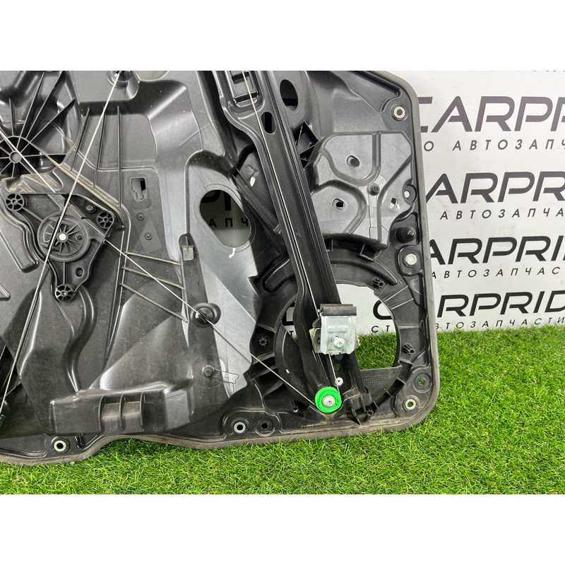 Механизм стеклоподъемника с мотором (кузов и элементы) Volkswagen Touareg NF 2012 3.0 7P6837462B