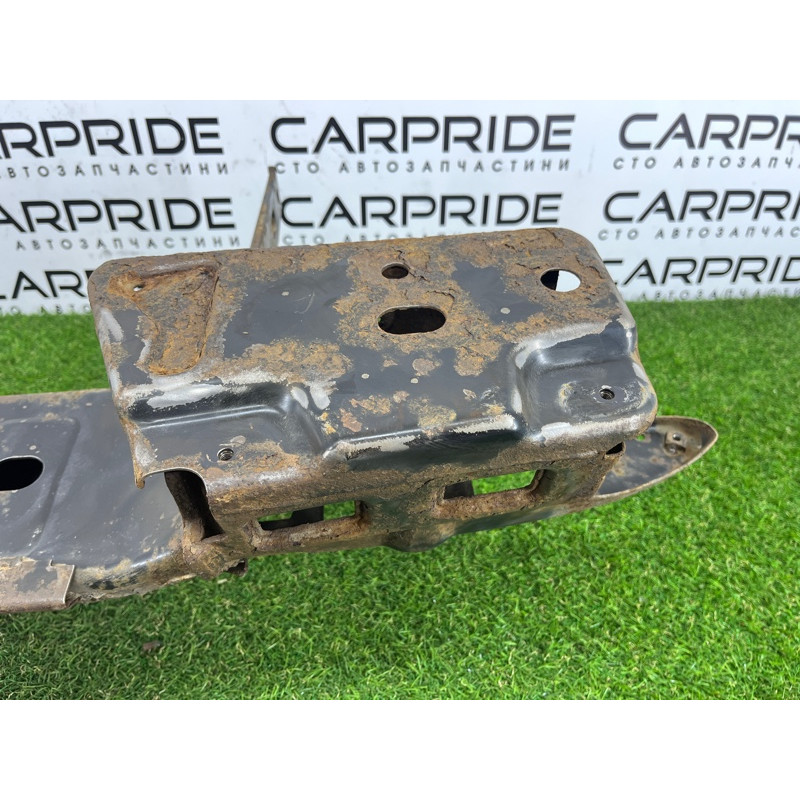 Усилитель бампера (наружные элементы кузова) Volkswagen Amarok 2H 2012 2.0 tdi 2H5807305S