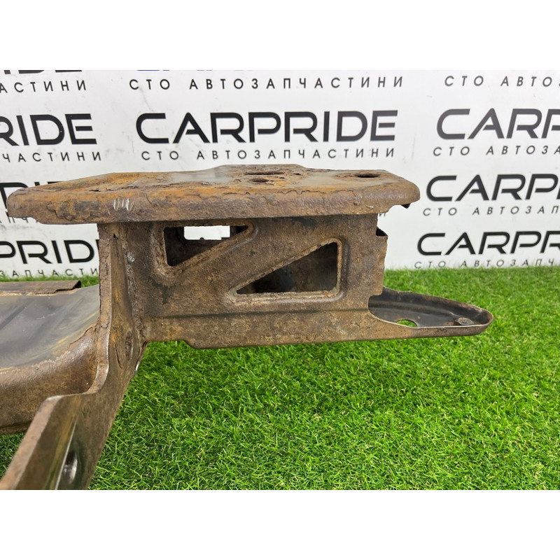 Усилитель бампера (наружные элементы кузова) Volkswagen Amarok 2H 2012 2.0 tdi 2H5807305S