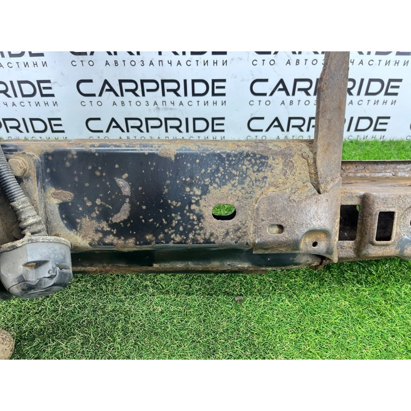 Усилитель бампера (наружные элементы кузова) Volkswagen Amarok 2H 2012 2.0 tdi 2H5807305S