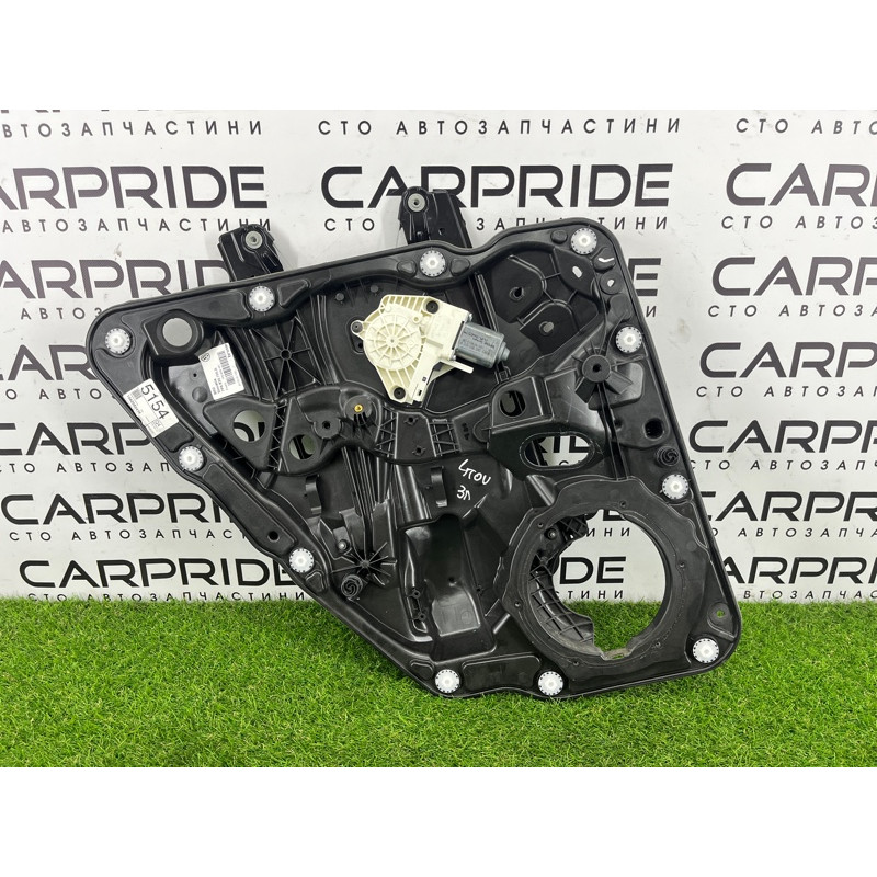 Механизм стеклоподъемника с мотором (кузов и элементы) Volkswagen Touareg NF 2011 3.6 7P6839461A