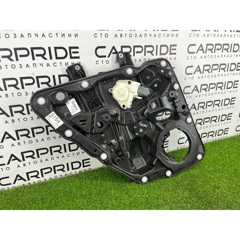 Механизм стеклоподъемника с мотором (кузов и элементы) Volkswagen Touareg NF 2011 3.6 7P6839461A