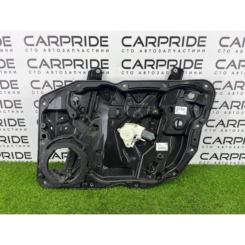Механизм стеклоподъемника с мотором (кузов и элементы) Volkswagen Touareg NF 2011 3.6 7P6837462B