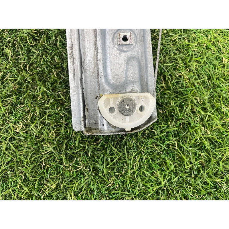 Механизм стеклоподъемника с мотором (кузов и элементы) CHEVROLET Cruze J300 2011 1.4 95999490