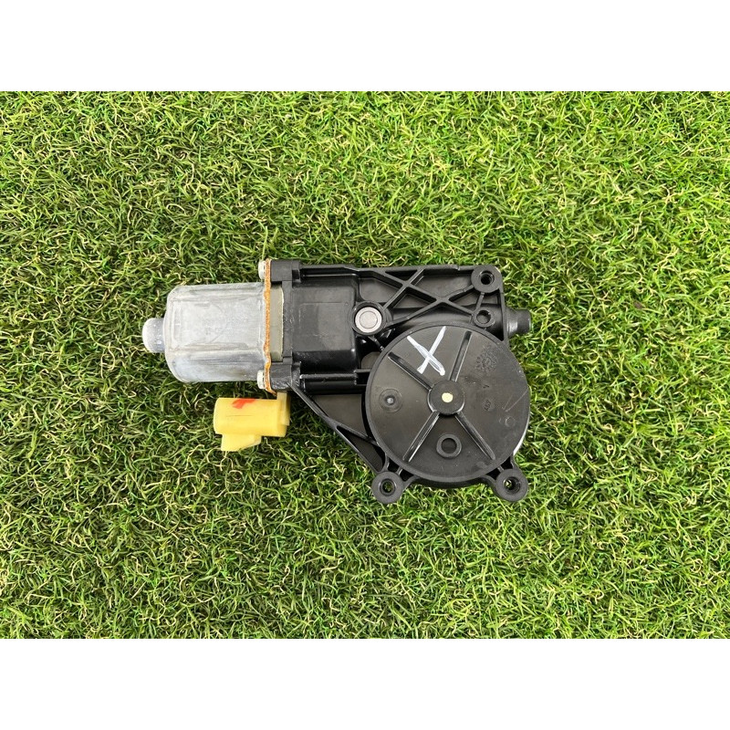 Мотор стеклоподъемника (электрика) CHEVROLET Cruze J300 2011 1.4 96964419