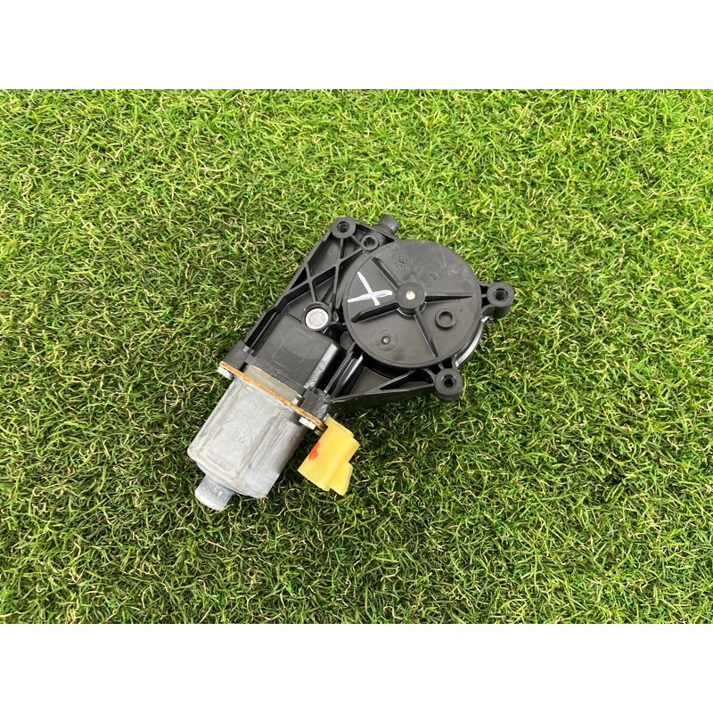 Мотор стеклоподъемника (электрика) CHEVROLET Cruze J300 2011 1.4 96964419