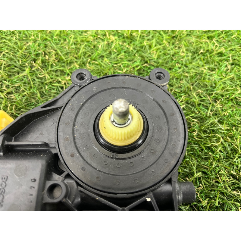 Мотор стеклоподъемника (электрика) CHEVROLET Cruze J300 2011 1.4 96964419