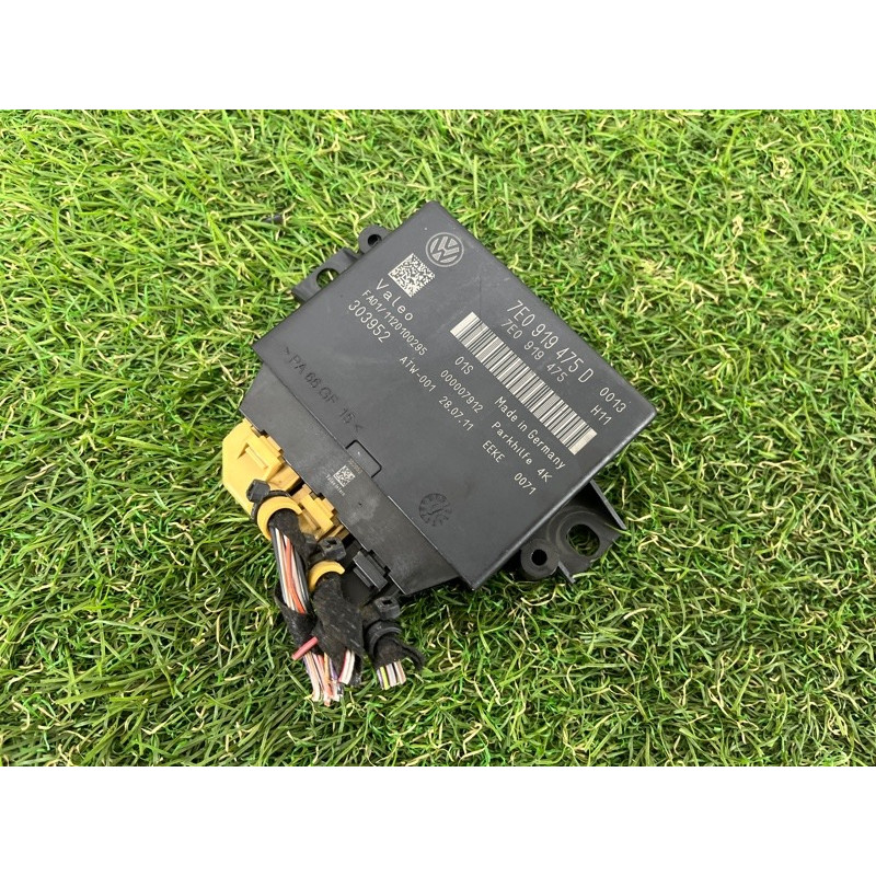 Блок управления парктрониками (электрика / блок управления) Volkswagen Amarok 2H 2012 2.0 tdi 7E0919475D
