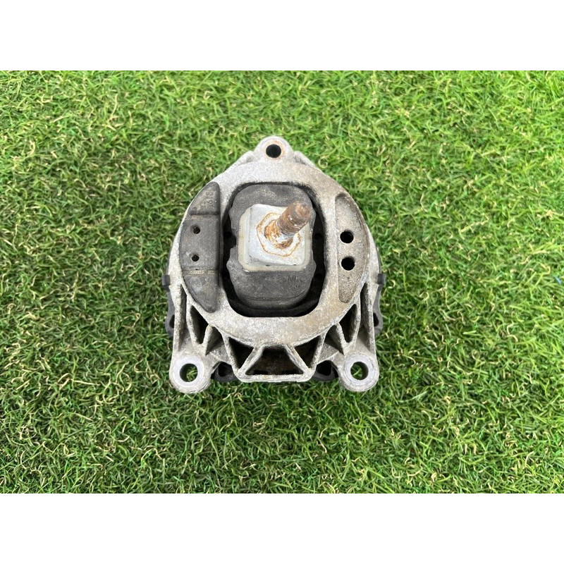 Подушка двигателя (двигатель и элементы) BMW 4-series F32 2015 2.0 22116863821