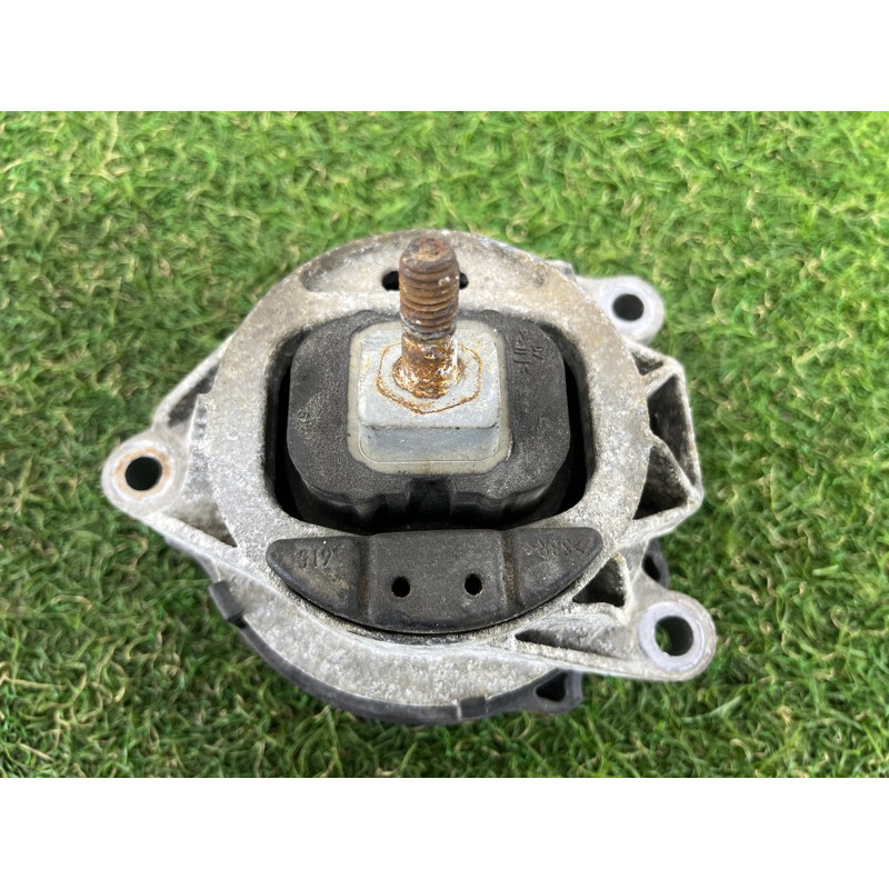 Подушка двигателя (двигатель и элементы) BMW 4-series F32 2015 2.0 22116863821