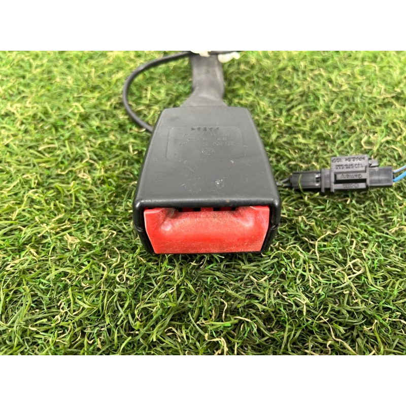 Замок ремня безопасности (airbag/безопасность) Volkswagen Amarok 2H 2012 2.0 tdi 2H0857877DQVZ