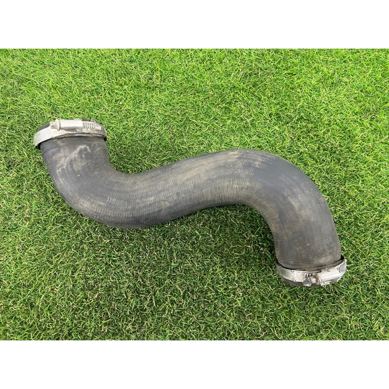 Патрубок интеркулера (двигатель и элементы) Volkswagen Amarok 2H 2012 2.0 tdi 2H0145708E