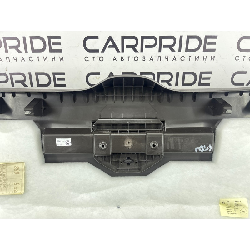 Обшивка крышки багажника (салон) Volkswagen Touareg NF 2012 3.0 7P6867601B3G4