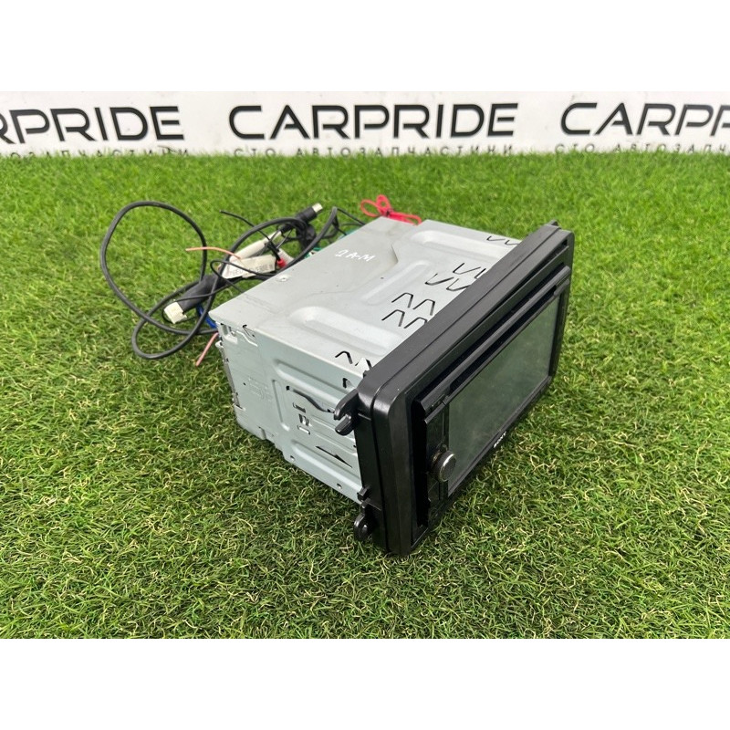 Магнитофон (электрика) Volkswagen Amarok 2H 2012 2.0 tdi XAV601BT