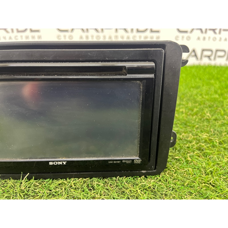 Магнитофон (электрика) Volkswagen Amarok 2H 2012 2.0 tdi XAV601BT