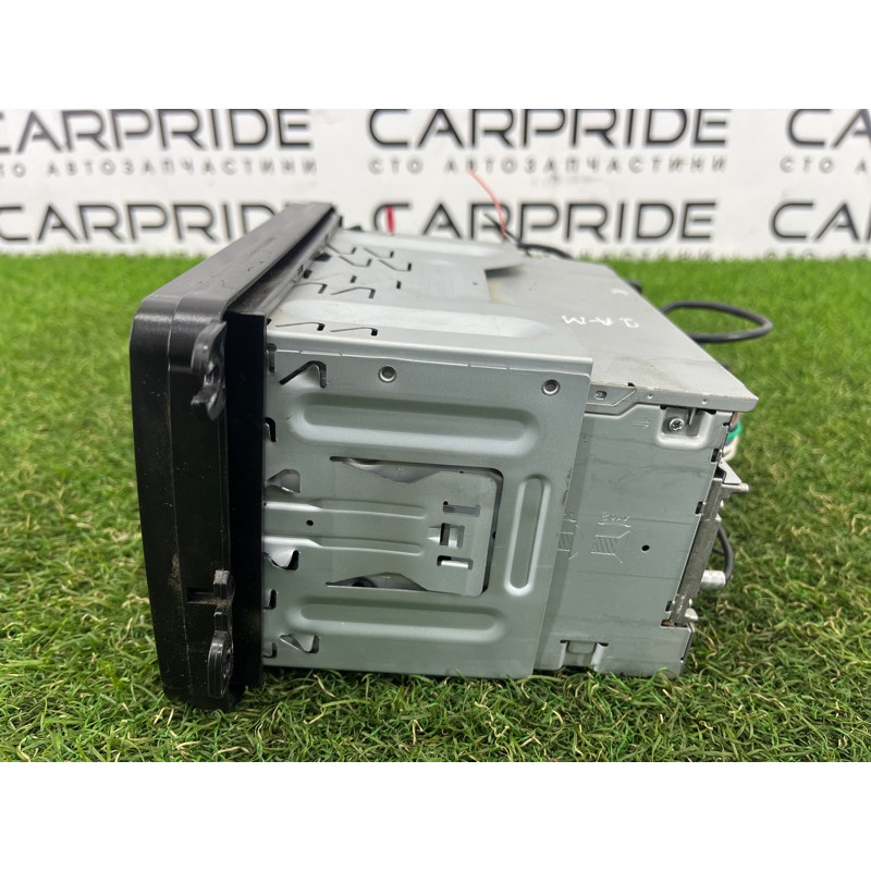 Магнитофон (электрика) Volkswagen Amarok 2H 2012 2.0 tdi XAV601BT