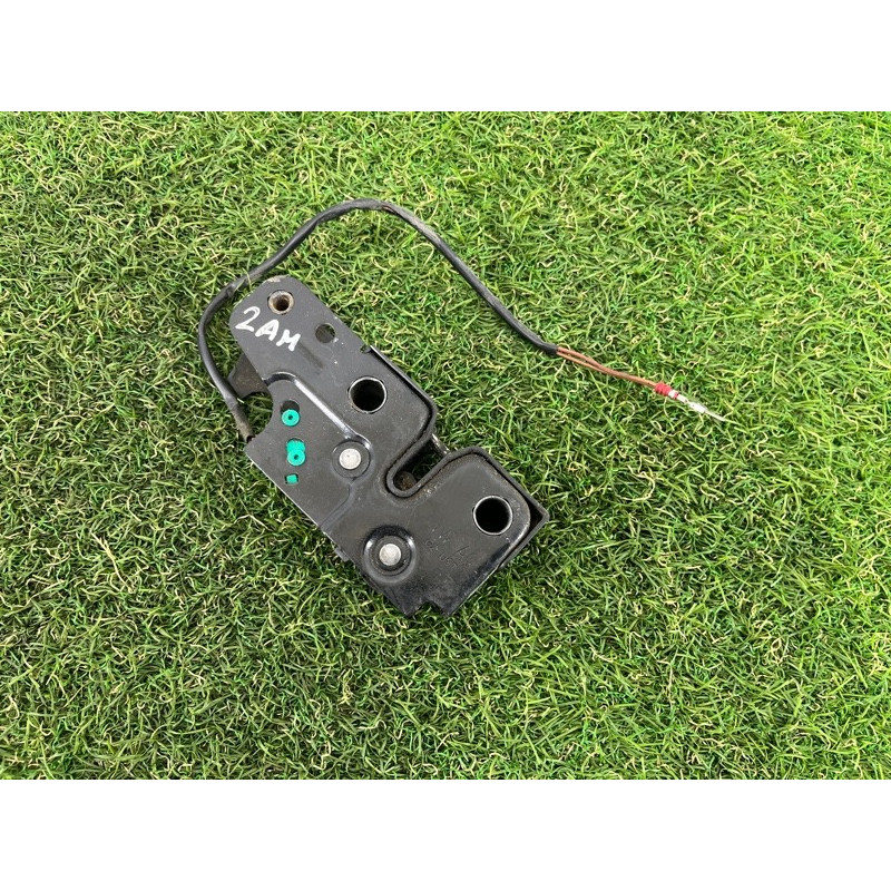 Замок капота (кузов і елементи) Volkswagen Amarok 2H 2012 2.0 tdi 1Z0823509E