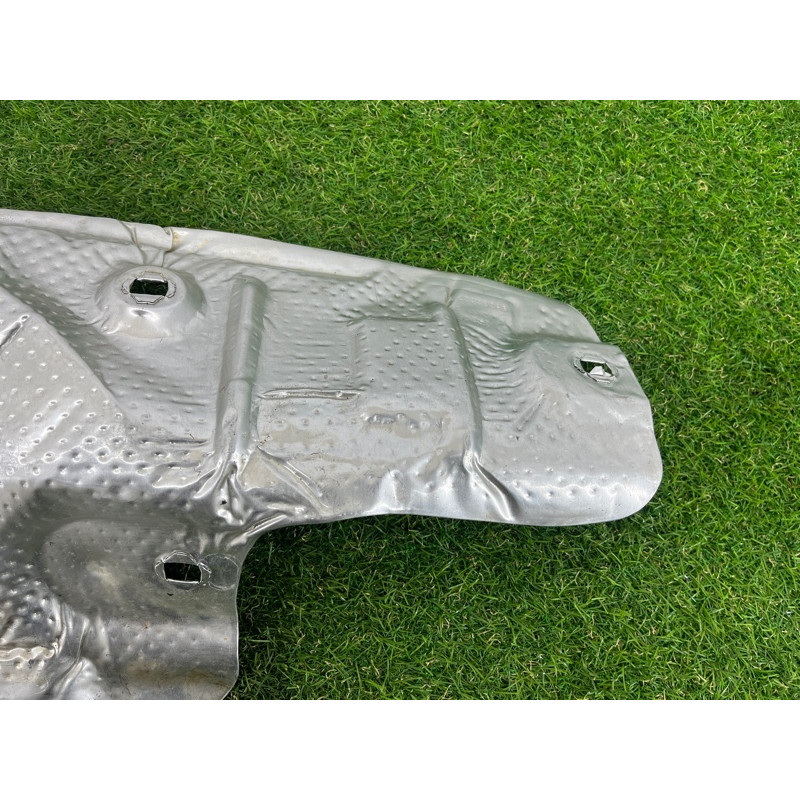 Термозащита (наружные элементы кузова) Jeep Grand Cherokee WK2 2016 3.6 68069895AC