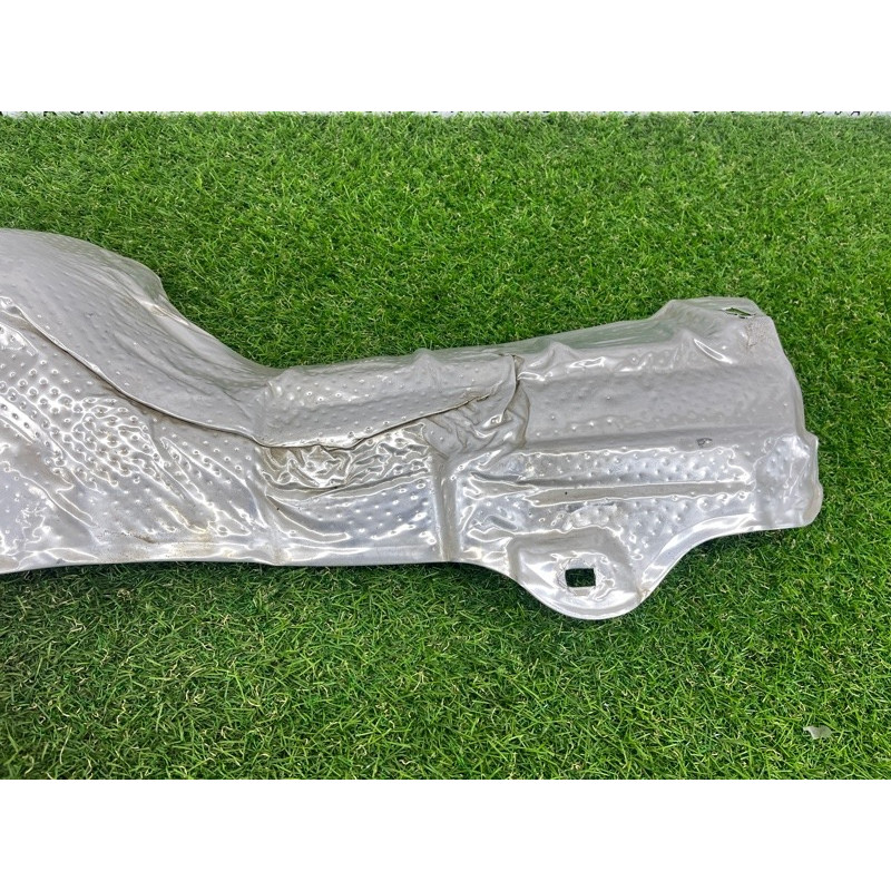 Термозащита (наружные элементы кузова) Jeep Grand Cherokee WK2 2016 3.6 68038805AF