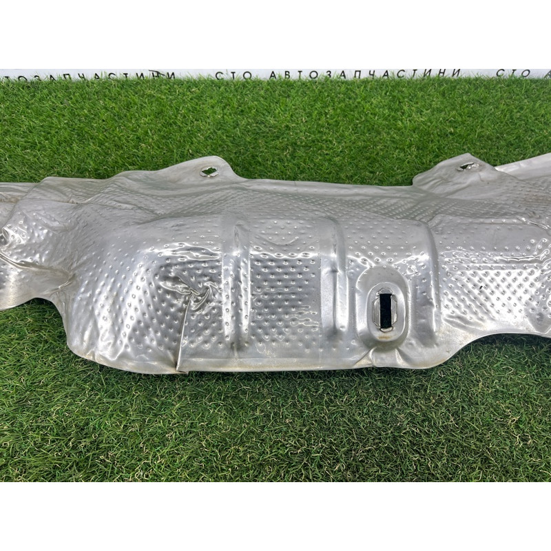 Термозащита (наружные элементы кузова) Jeep Grand Cherokee WK2 2016 3.6 68038805AF