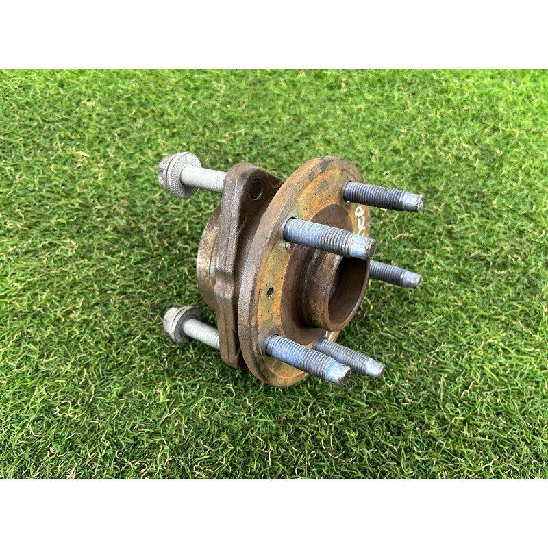 Ступица (подвеска) CHEVROLET Cruze J300 2011 1.4 13531686