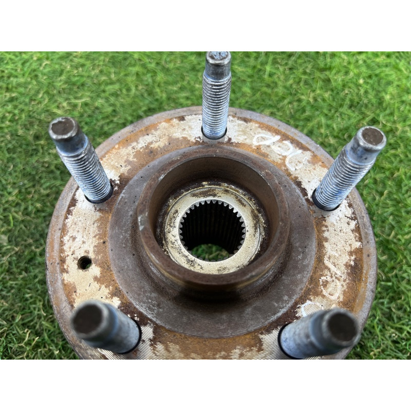 Ступица (подвеска) CHEVROLET Cruze J300 2011 1.4 13531686