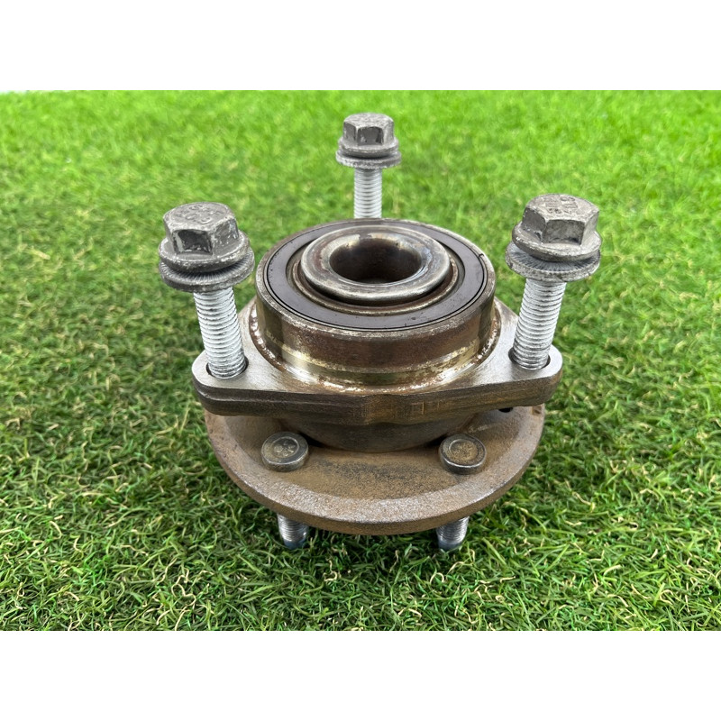 Ступица (подвеска) CHEVROLET Cruze J300 2011 1.4 13531686